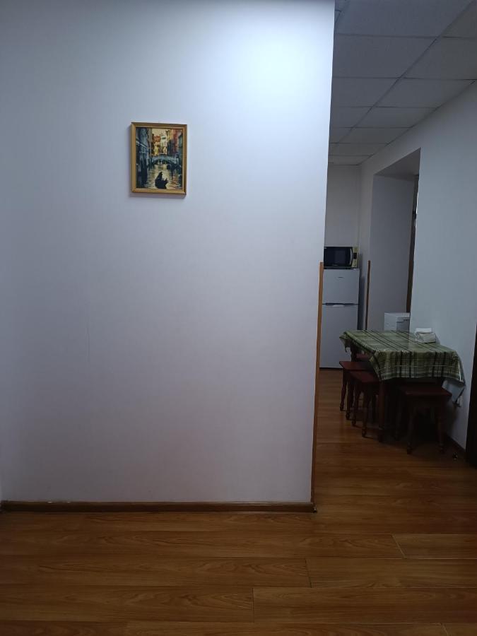 Apartments Domovik On Valenberga 3 Mukatsjeve Eksteriør bilde